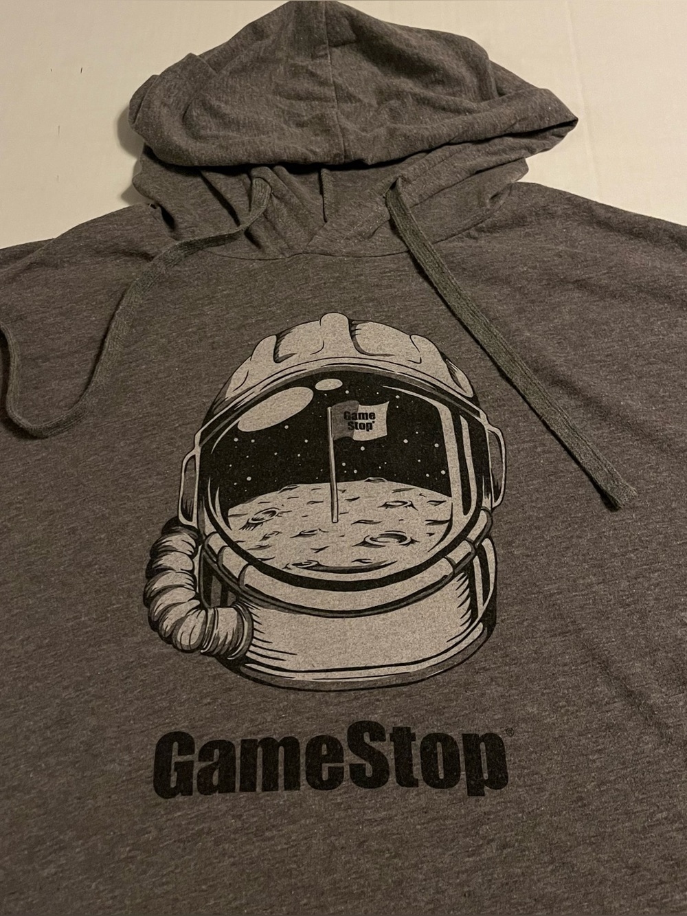 RARE GameStop Astronaut NASA Lightweight Hoodie Shirt MEDIUM Playstation Xbox